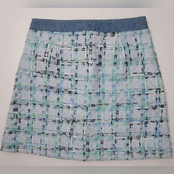Nanette Lepore Tweed Skirt Women’s Size S Pearl Button Lite Blue Multi Plaid New - Picture 2 of 12